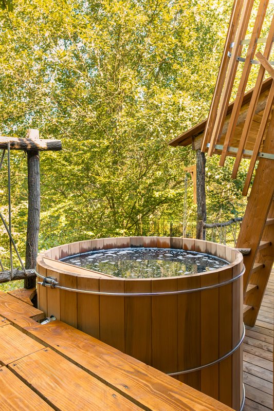 Cabane Spa Septième Ciel à St-Léger-Aux-Bois (5)