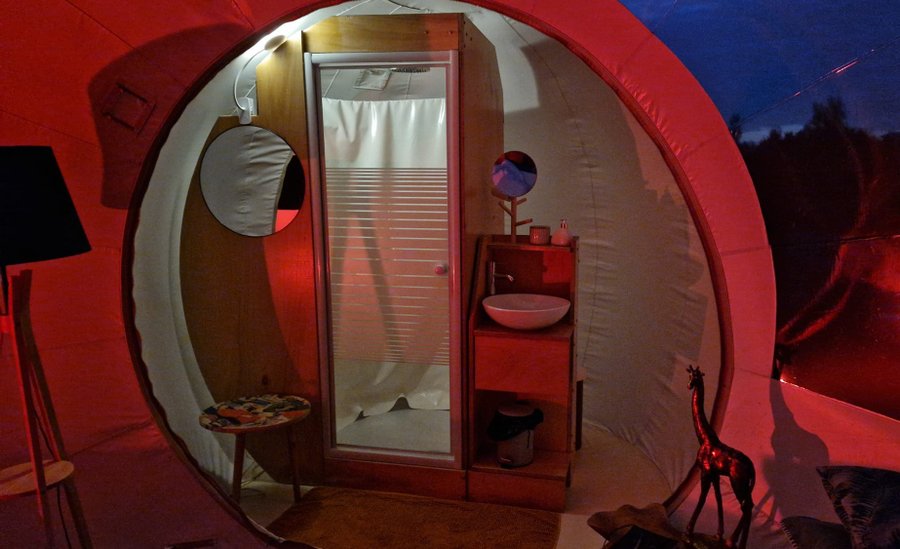 Hébergement AbracadaRoom : Bulle Vénus avec planche dînatoire et petit-déjeuner - Image 7