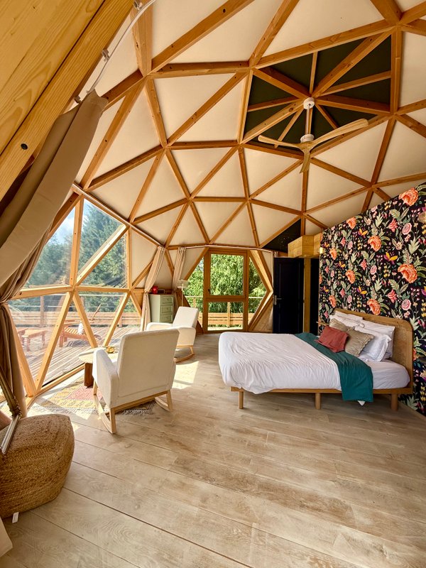 DÔME SWEET DÔME & Spa à Barbey Seroux (3)