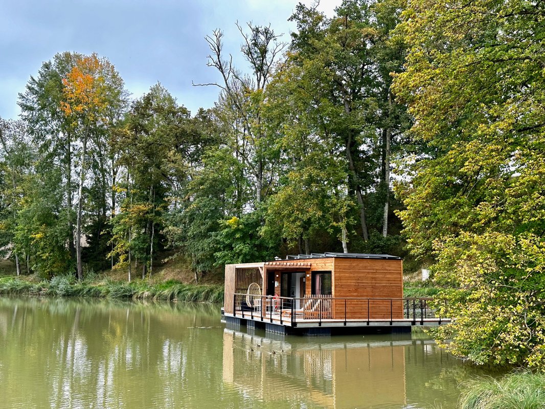 Cabane sur l'eau : L’Õdacieuse à Sainte Gemme (11)