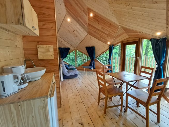 Hébergement AbracadaRoom : Cabane 'Pollimage' au bord d'un lac - Image 8