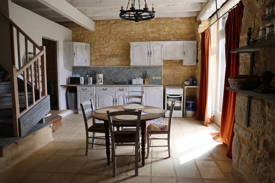 Hébergement AbracadaRoom : La Tour médiévale - 6 personnes - Image 7