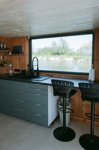 Hébergement AbracadaRoom : La cabane à fleur d’eau - Image 17