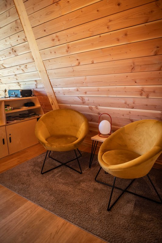 Becos : ecolodge de luxe en pleine nature avec vue et bain nordique à Massingy-Lès-Vitteaux (15)