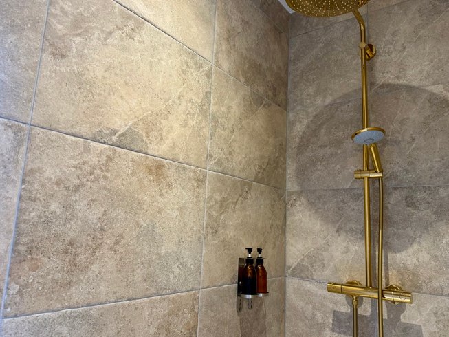 Hébergement AbracadaRoom : Dôme Aura-Insolite-Sauna-Bain-Nordique-Climatisé - Image 17