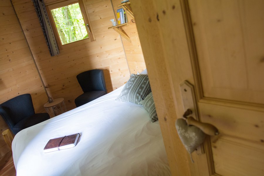 entrée chambre cabane perchée