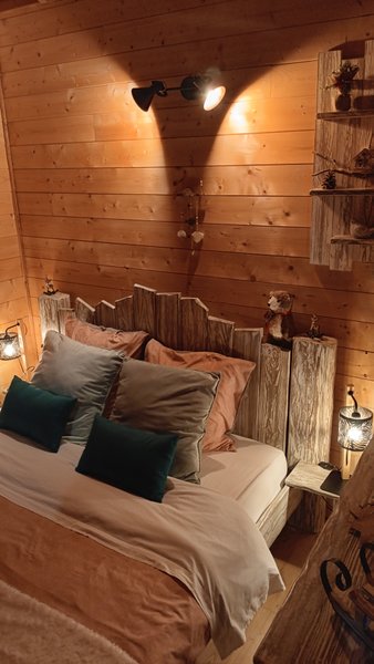 Hébergement AbracadaRoom : La Cabane des Combes & Spa - Image 9