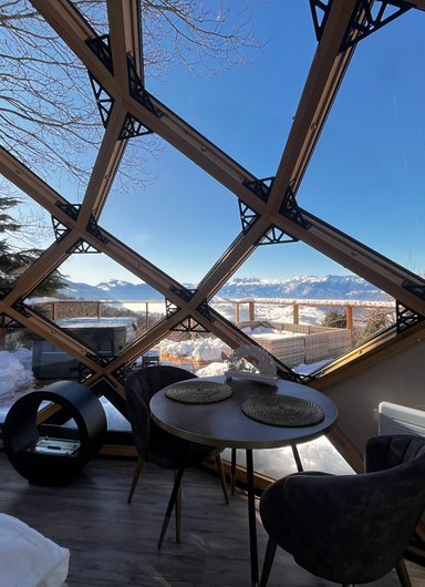 Zome jacuzzi et sauna privatif à Saint-Martin-D'uriage