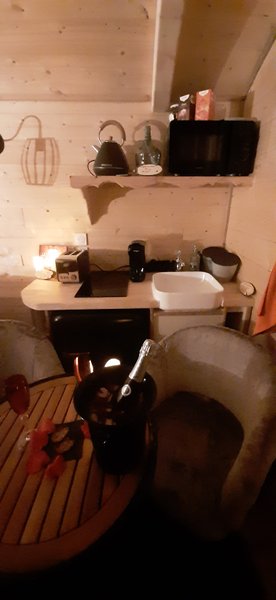 Hébergement AbracadaRoom : Roulotte Spa Kamadéva - Image 9