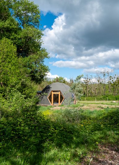 Glamping : nos dômes & son lac privé à Sadirac