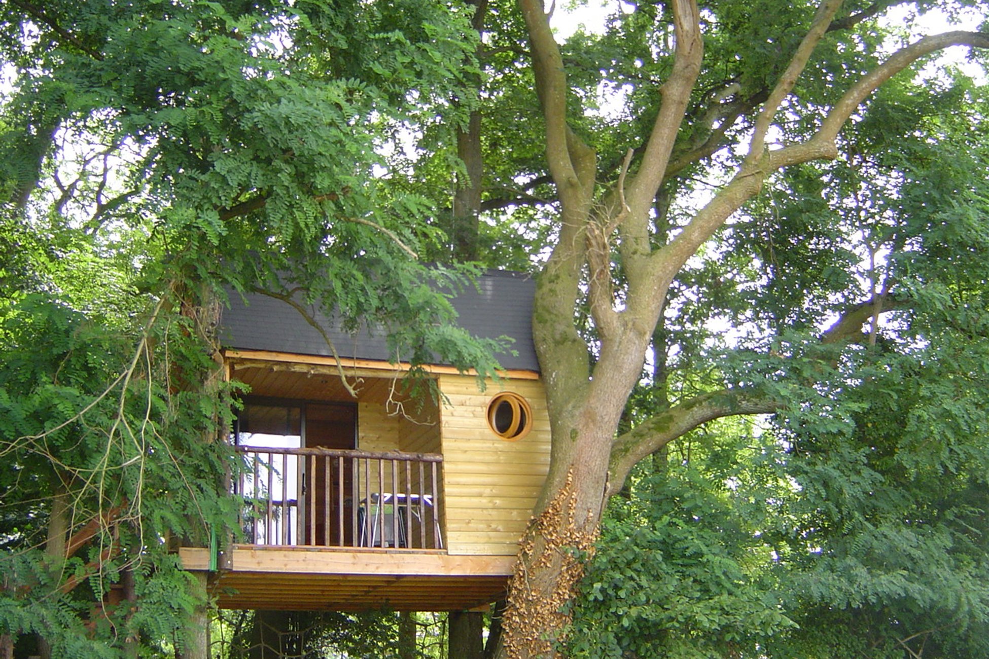 Hébergement UnicStay : La Cabane aux Secrets à Outines