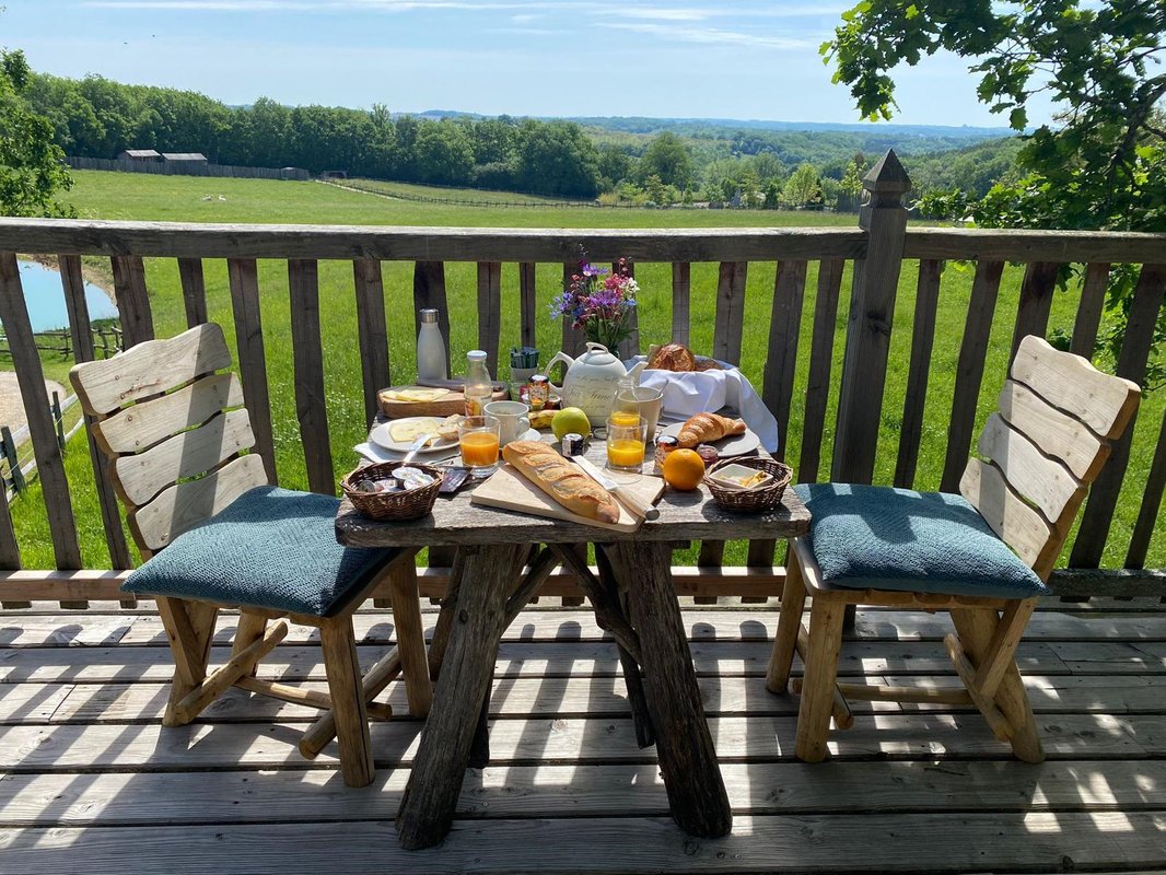 Cabane Château Monbazillac & Spa à Beaumontois En Perigord (2)