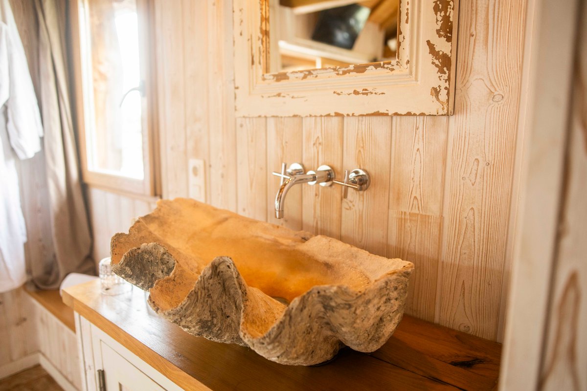 Cabane Château Biron & spa à Beaumontois En Perigord (13)