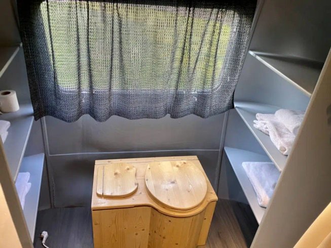 Hébergement AbracadaRoom : Caravane Airstream - Image 6