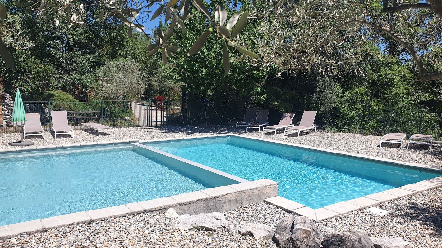 Suite Nid d'Amour et Spa à Vogüé (24)