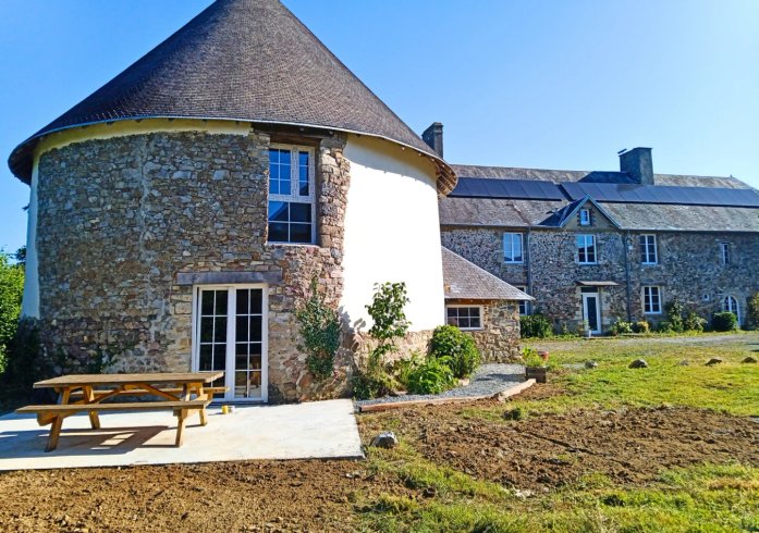 Hébergement AbracadaRoom : Le pigeonnier du chevalier - Image 1