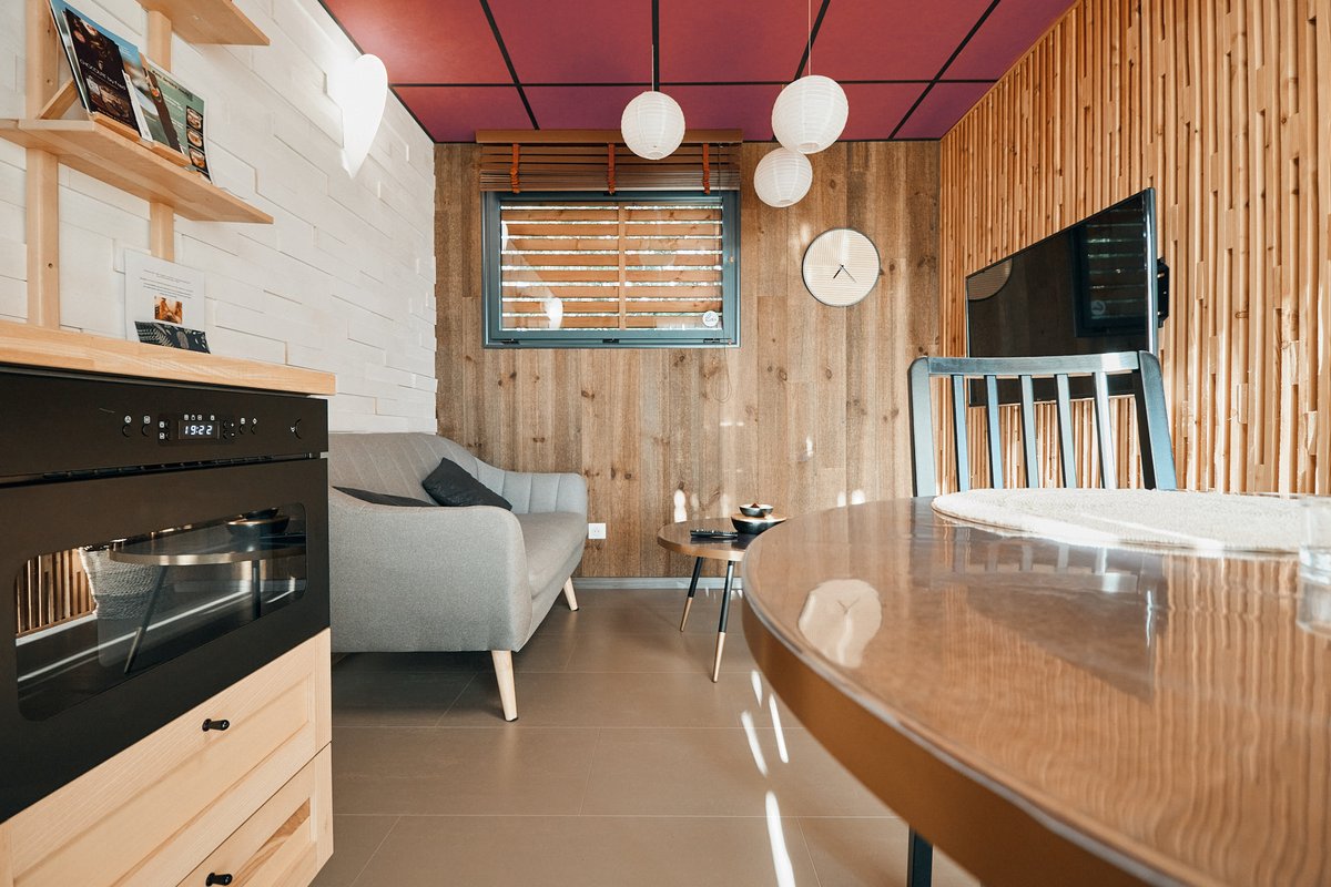 Cabane Spa Isao à Ville-Sur-Illon (14)
