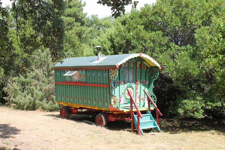 Hébergement AbracadaRoom : La Roulotte Verte - Image 4