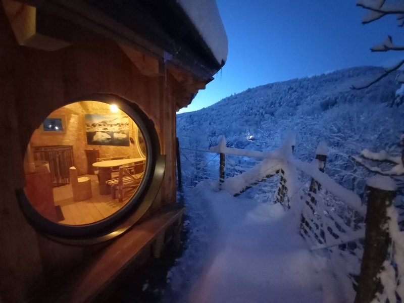 Hébergement AbracadaRoom : La Cabane Spa Arctique - Image 15