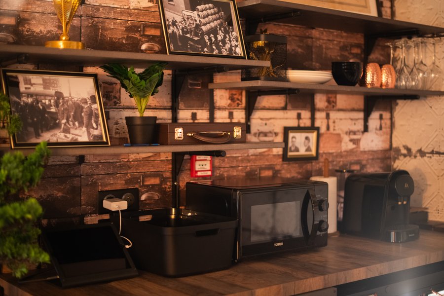 Hébergement AbracadaRoom : Prohibition - Love, Atypique room & Spa & Sauna - Image 26