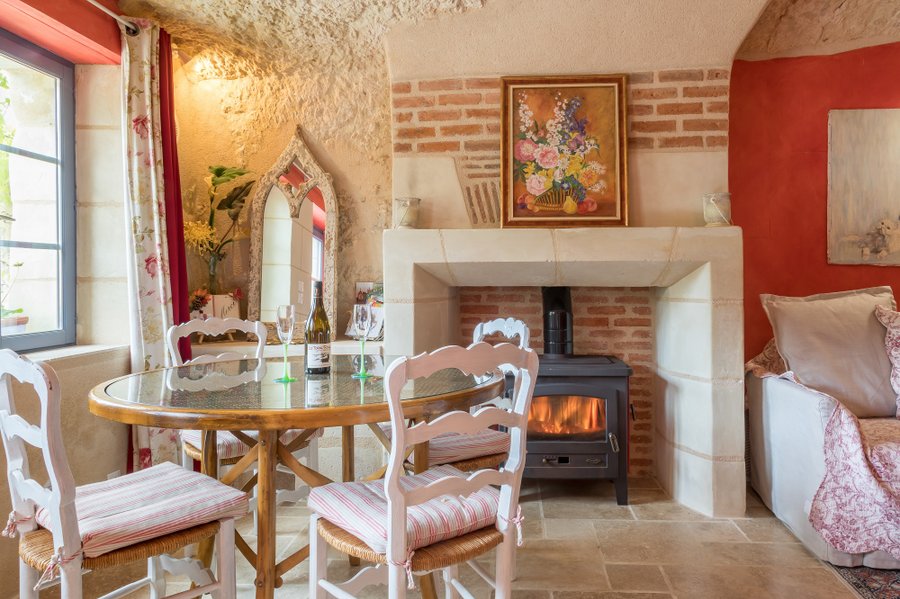 Hébergement AbracadaRoom : Gîte Troglodytique 1875 - Image 2