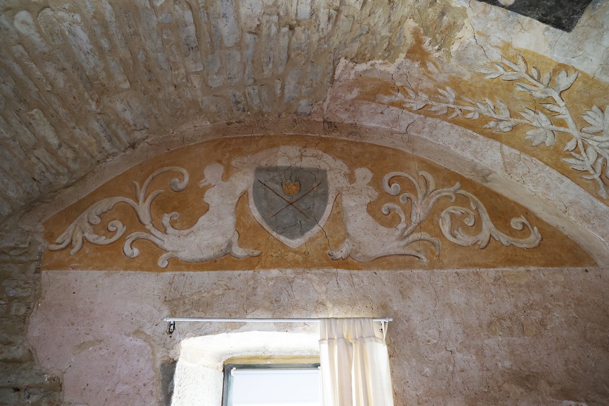 Chambre de la Reine à Saint-Chamarand (9)