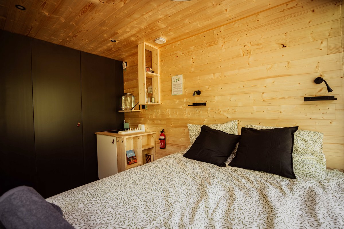 Homnest - L'Instant Sauvage - Vue Cimes & Forêt à Riotord (5)