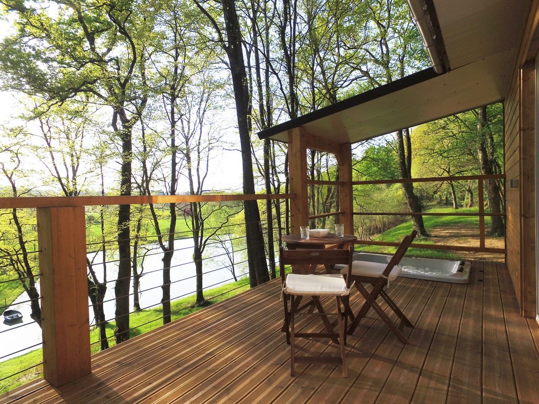 La Cabane Spa du Lac à Sévignacq (1)