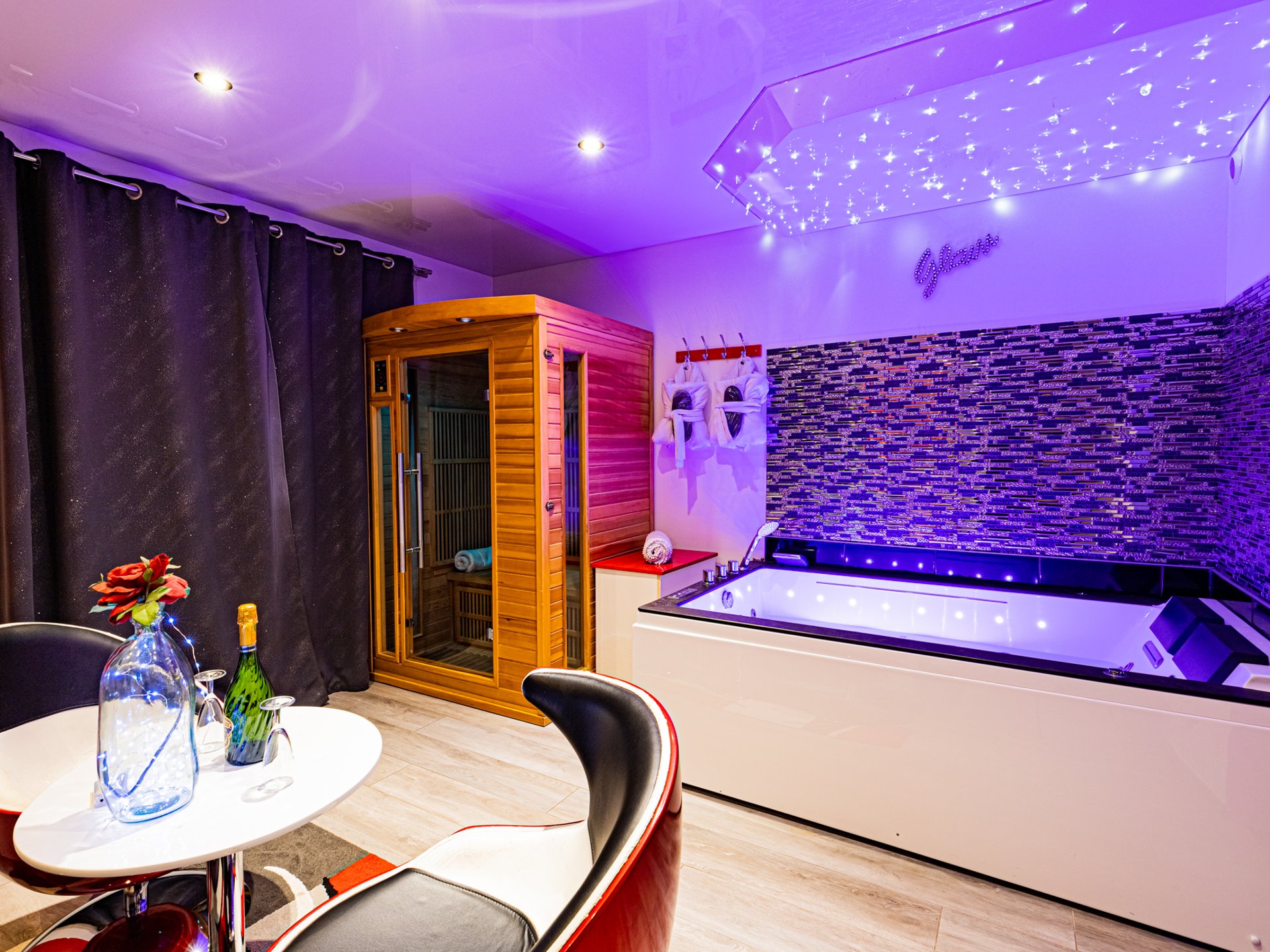 Glam Appart Spa Love you ciel étoilé