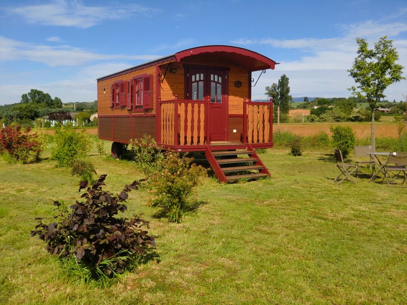 Hébergement AbracadaRoom : Roulotte Coquelicot - Image 1