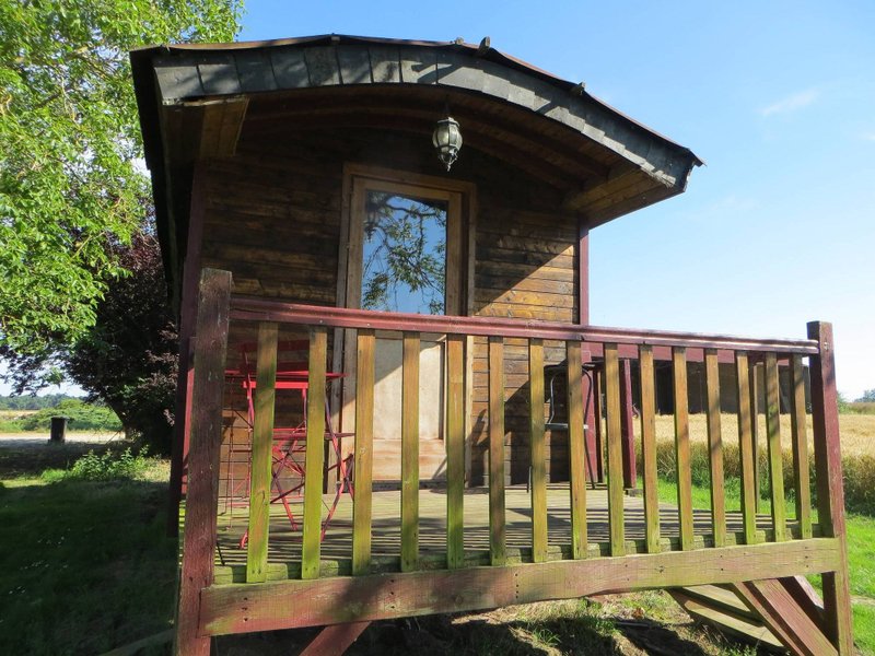 Hébergement AbracadaRoom : Roulotte - Image 6