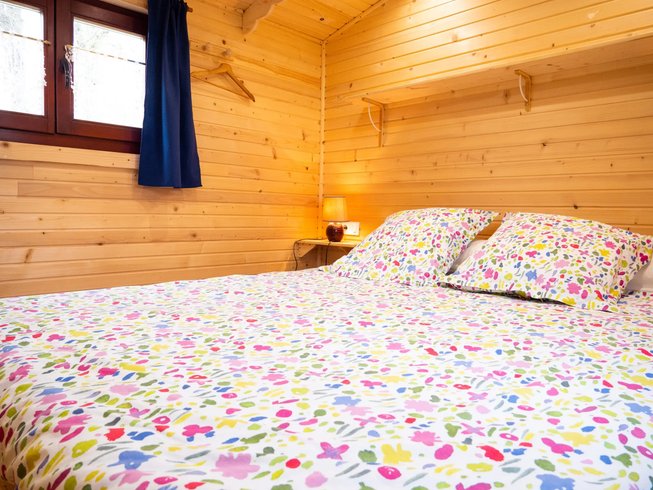 Hébergement AbracadaRoom : Roulotte Les Hirondelles — Musique et Nature - Image 2