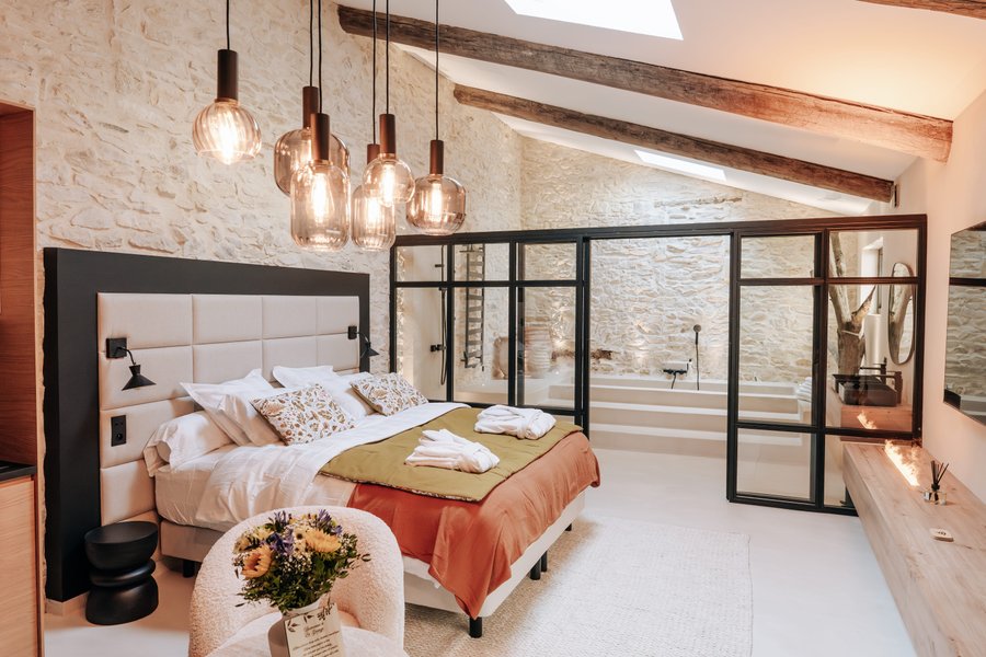 Hébergement AbracadaRoom : La Grange - Chambre intimiste & spa - Tavel - Image 5