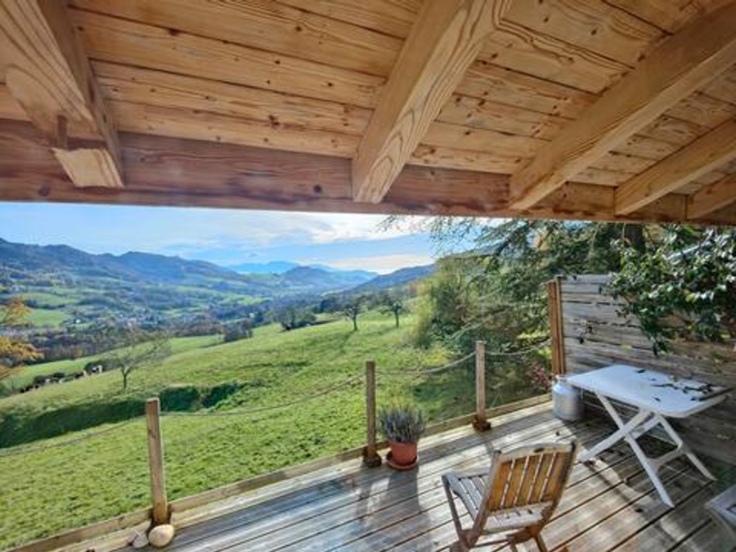 Refuge insolite avec vue panoramique à Habère-Lullin (6)