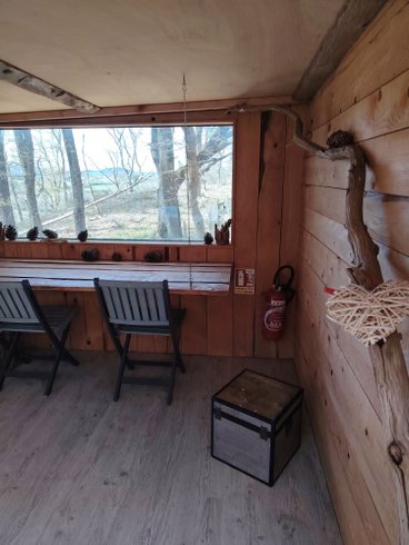 Hébergement AbracadaRoom : Cabane Piste aux Étoiles – nuit insolite sous toit vitré, jusqu’à 6 personnes, Drôme - Image 3
