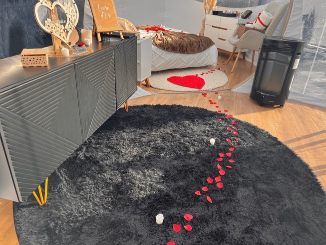 Hébergement AbracadaRoom : Bulle Love Home XO & Spa - Image 24