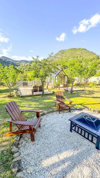 Domaine AbracadaRoom : Chalet en verre sous une pluie d’étoiles - Image 23