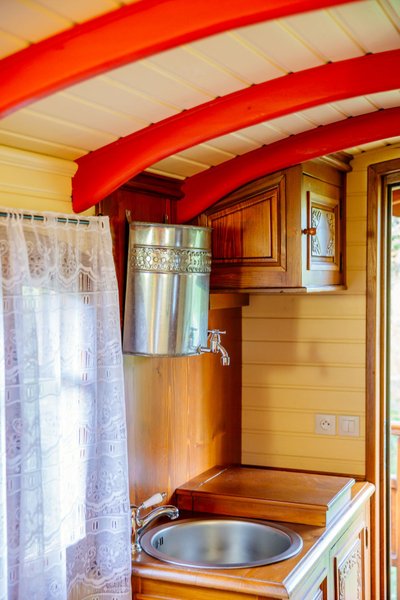 Hébergement AbracadaRoom : Woonwagen Tzigane - Image 11
