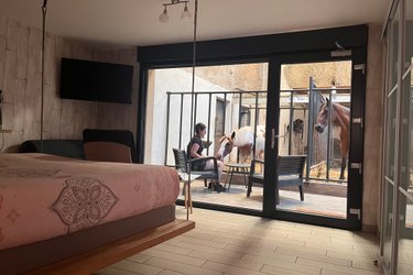 Suite 3 - 3 pers. terrasse avec des chevaux pour voisin de chambre à Fraisnes-En-Saintois (4)