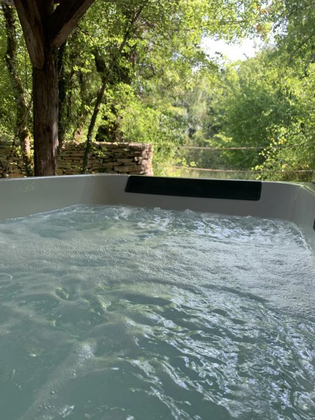 Domaine AbracadaRoom : Cabane lodge avec spa privatif dans le Lot - Image 10