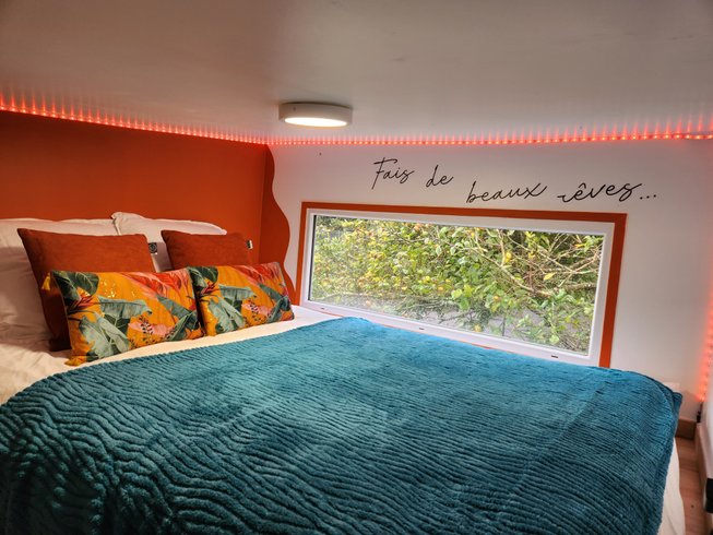 Hébergement AbracadaRoom : La Tiny-house & Spa - Image 8