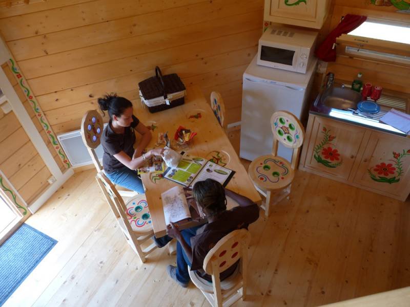 Hébergement AbracadaRoom : Yourte Isba n°3 - Image 7