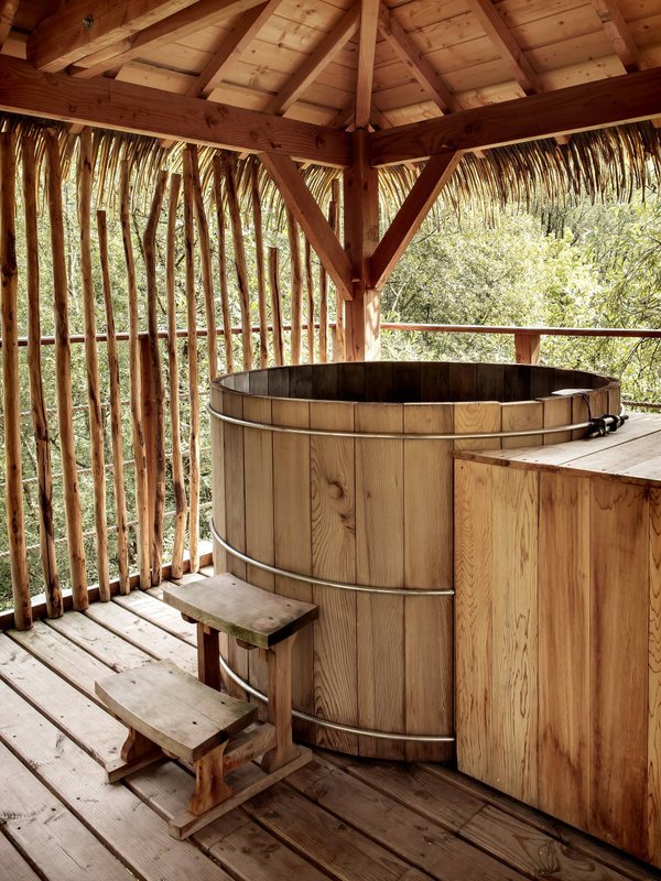 Cabane Spa Refuge à Chassey-Lès-Montbozon (4)