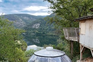 Cabane sur pilotis Ain