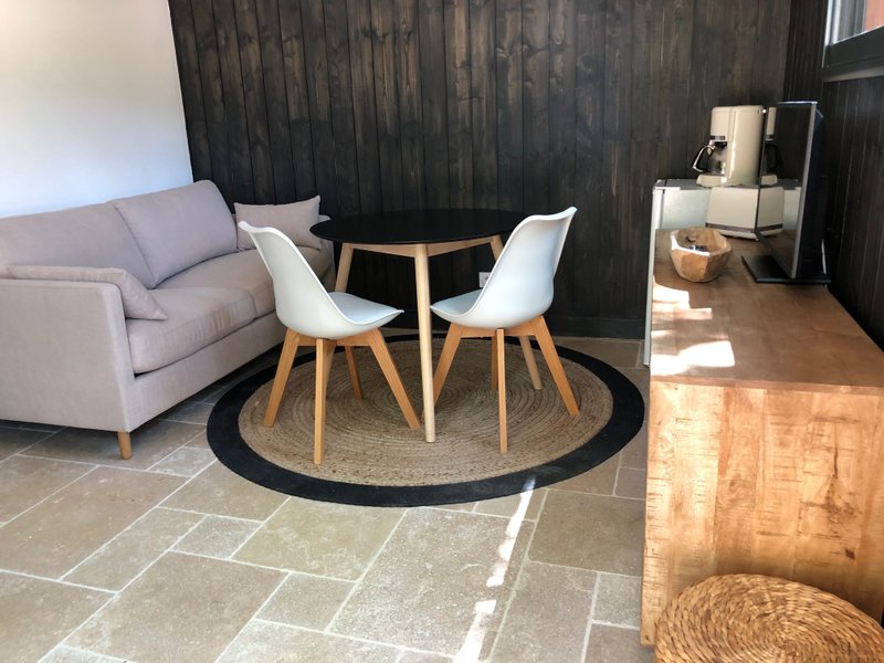 Hébergement AbracadaRoom : La  Cabane Spa des Truffiers - Image 5