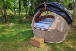 Dodôme étoilé - La mini-bulle, la tête dans les étoiles.