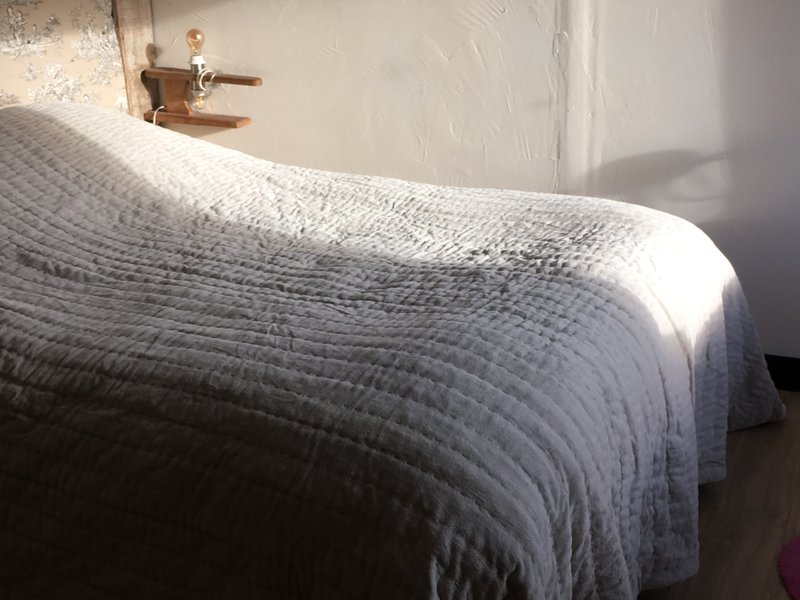 Hébergement AbracadaRoom : La Maisonnette de poupée avec cheminée, Vue Nature & Vélos - Image 28