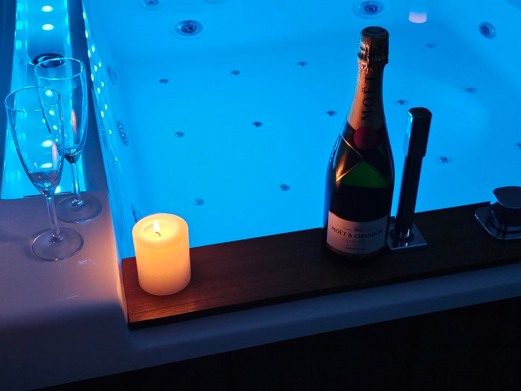 Loft L'Instant & Spa & Vue sur le port de plaisance à Saint Valery En Caux (3)