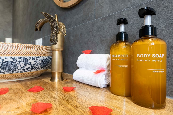 Hébergement AbracadaRoom : Suite Asie avec Jacuzzi 15min Disney - Image 6