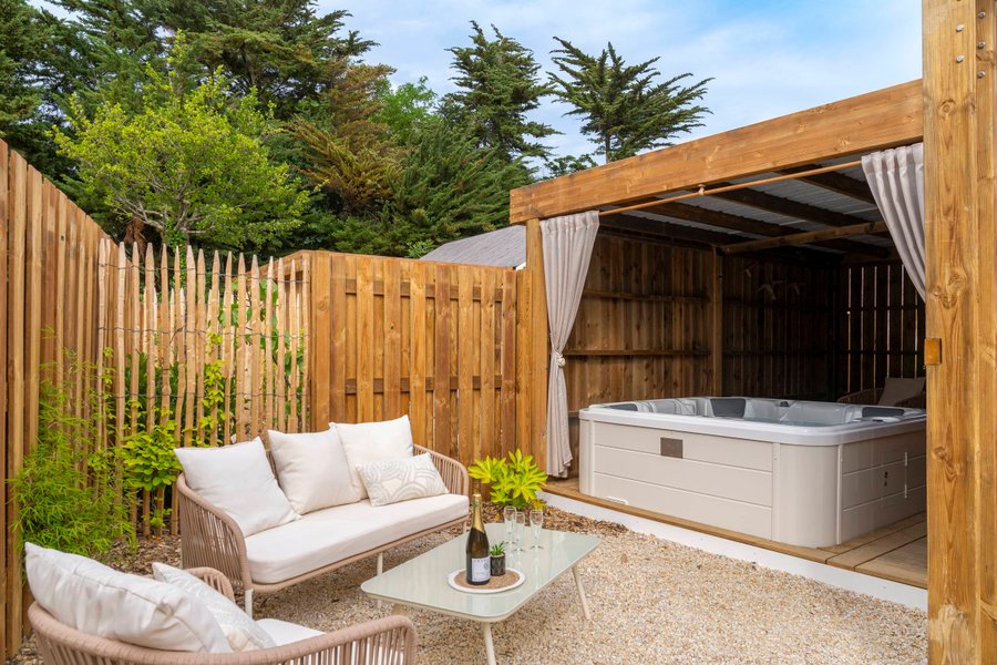 Hébergement AbracadaRoom : Villa Bois marin spa - Image 2